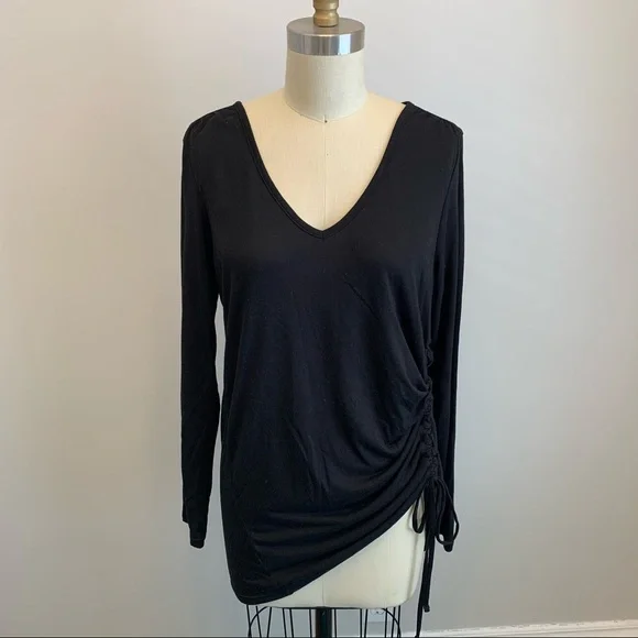 GapFit Long Sleeve Tunic w/Drawstring Side BLACK - Picture 3 of 11